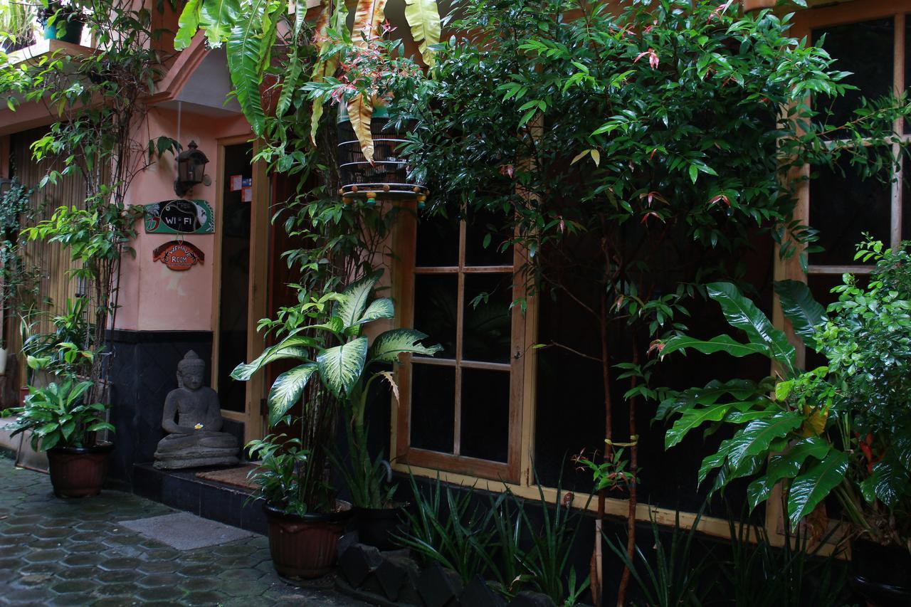 La Javanaise Home Stay Malioboro Yogyakarta Exteriér fotografie